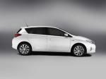 Toyota Auris Hybrid 2012 года